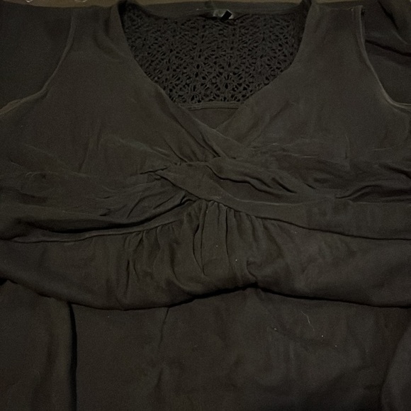 Black Crisscross Cut Maxi with Crocheted Back - Picture 3 of 4